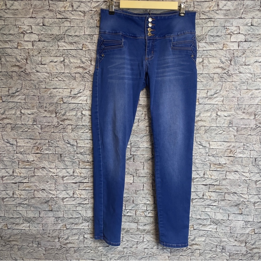 Blue rope denim jeans booty popping jeans size 9